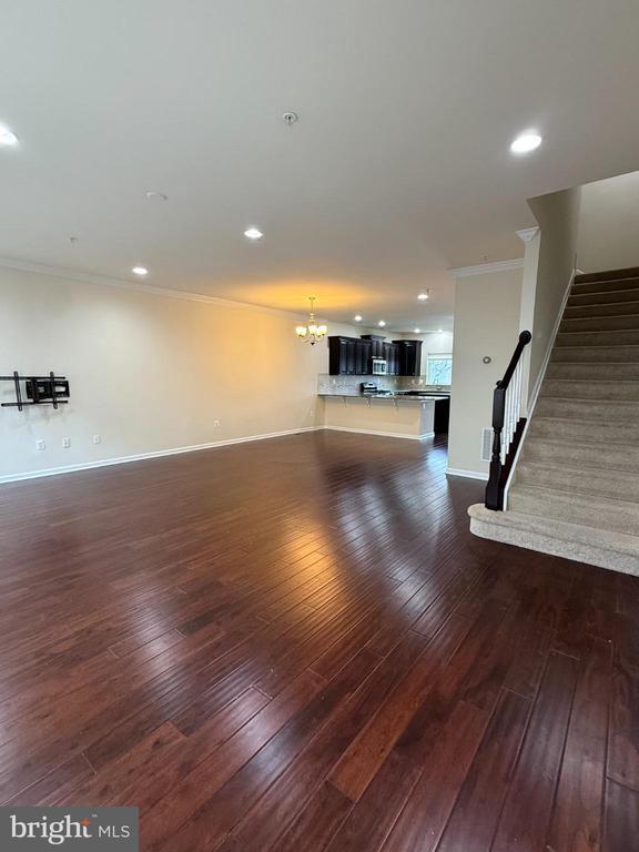 Building Photo - 7018 Foxton Way