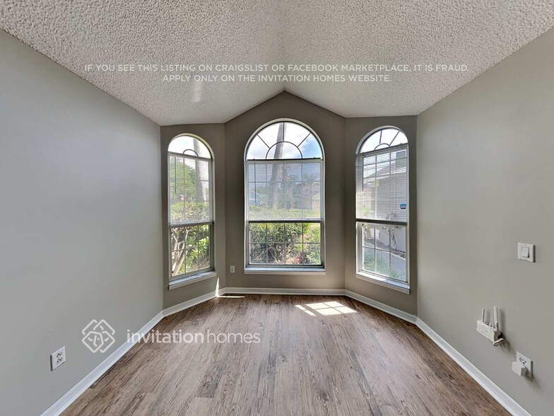 Building Photo - 13500 Mallard Crossing St