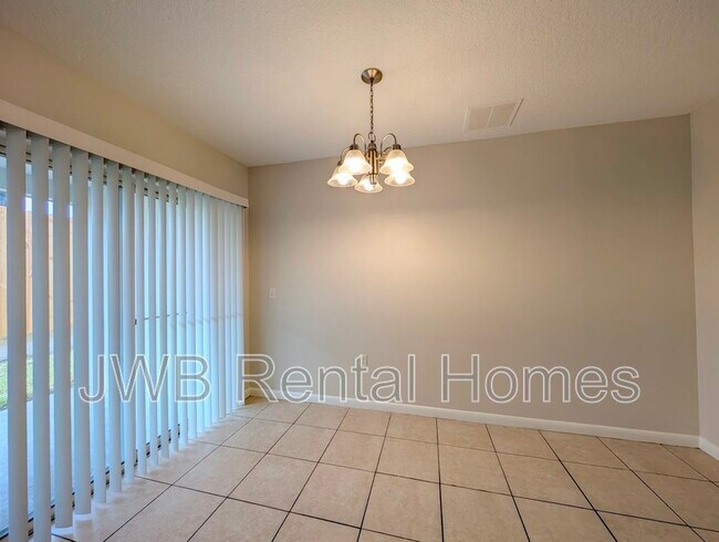Building Photo - 2851 Yellow Pine Ct