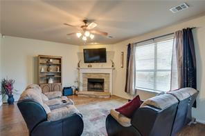 Building Photo - Former model home on corner lot is ready for move in!