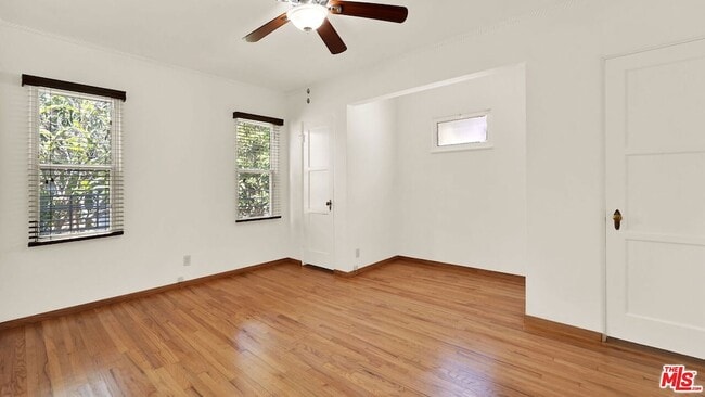 Building Photo - 624 15th St