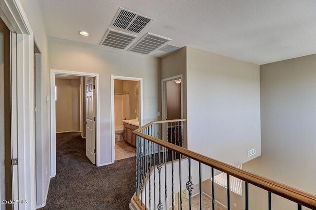 Building Photo - 4417 W Heyerdahl Dr