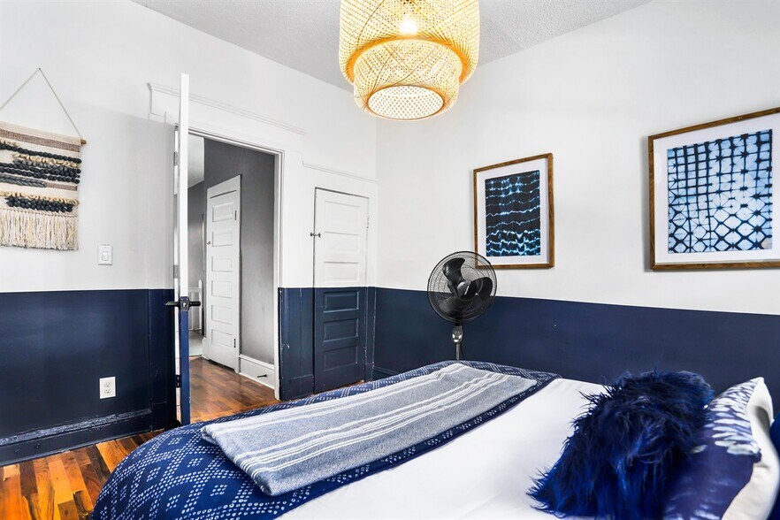 Bedroom 2 - 66 Howell St NE