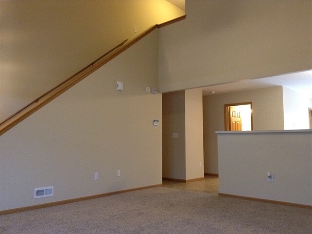 Building Photo - 3894 Snowshoe Ave