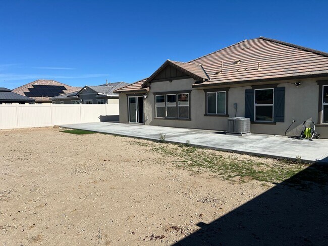 Building Photo - 3 Bedroom Plus Bonus Room Single Family Home w/ Solar For Rent in Lancaster