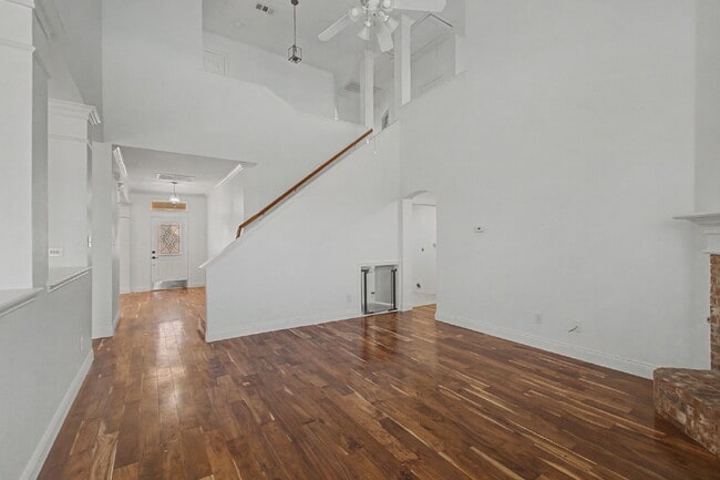 Building Photo - McKinney 4/3 with Pool