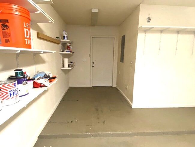 Building Photo - 8550 Argyle Business Loop