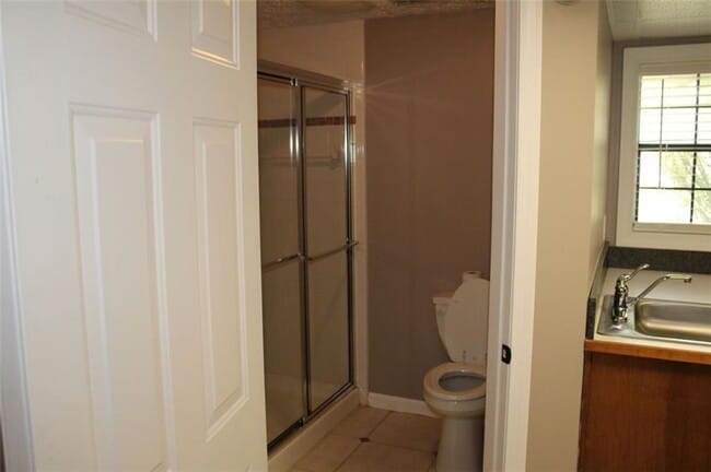 Building Photo - 426 Winder Hwy