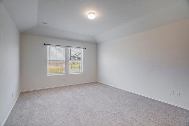 Building Photo - 3200 Windy Vane Dr