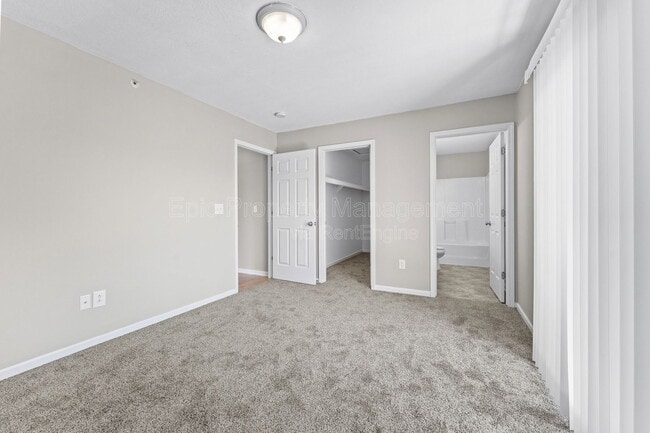 Building Photo - 101 Taddeo Dr