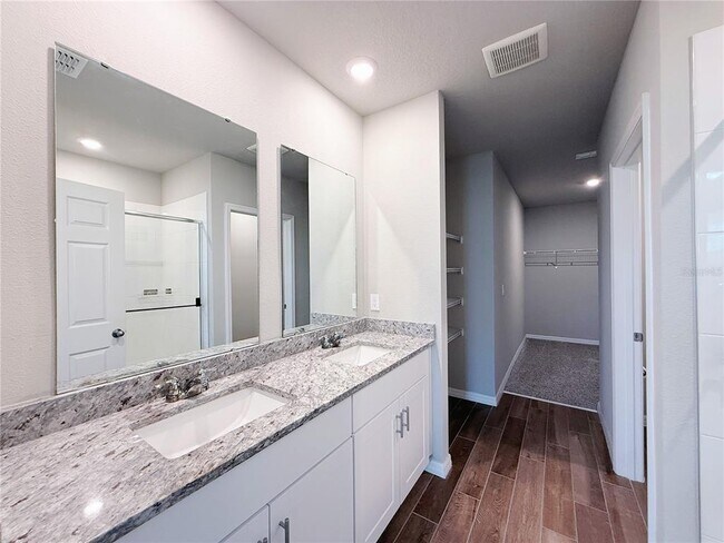 Building Photo - 17120 Cagan Crossings Blvd