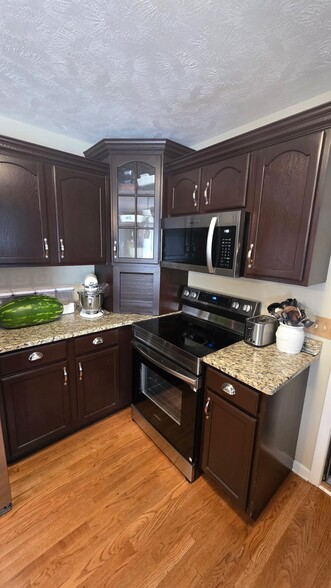 Building Photo - 1329 Copperfield Dr