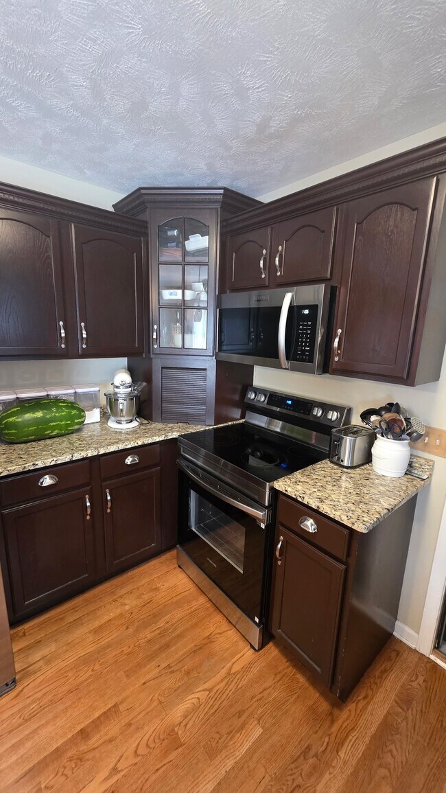 Building Photo - 1329 Copperfield Dr