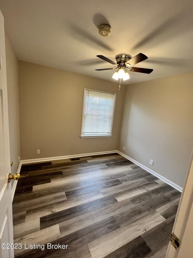 Building Photo - 2101 Keeneland Blvd