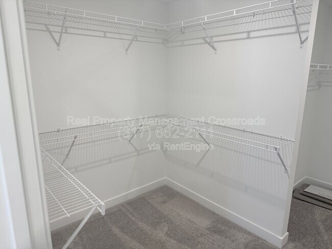 Building Photo - 6388 Tutelo Dr