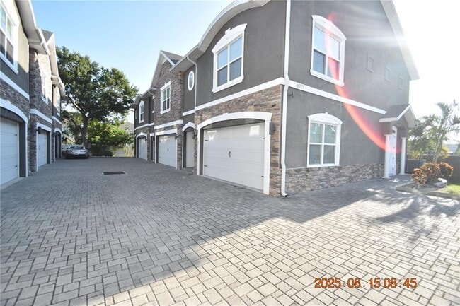 Building Photo - 6921 Interbay Blvd