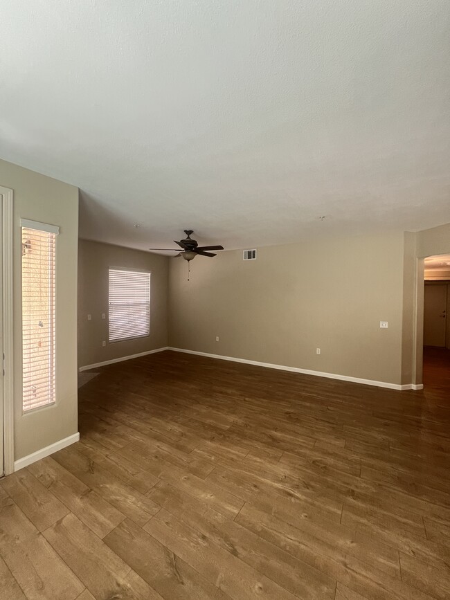Building Photo - 17000 Wedge Pkwy