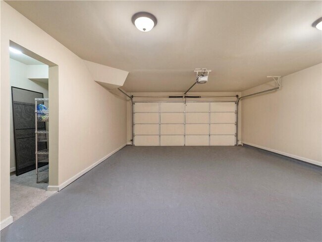Building Photo - 3154 Chestnut Woods Dr