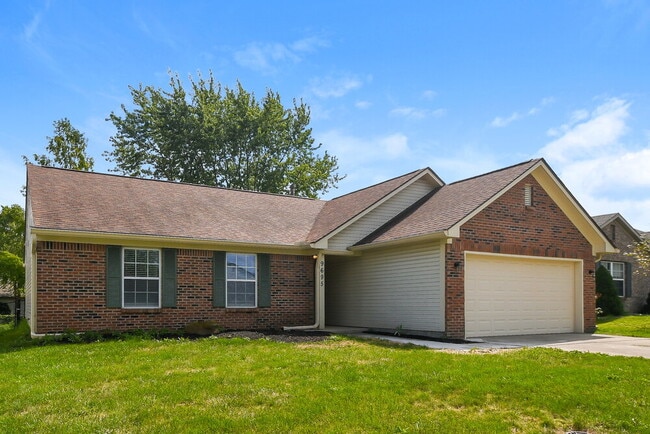Building Photo - 9695 Claymore Dr