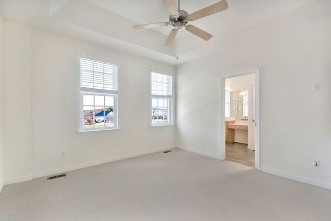 Building Photo - 1232 Old Trail Dr