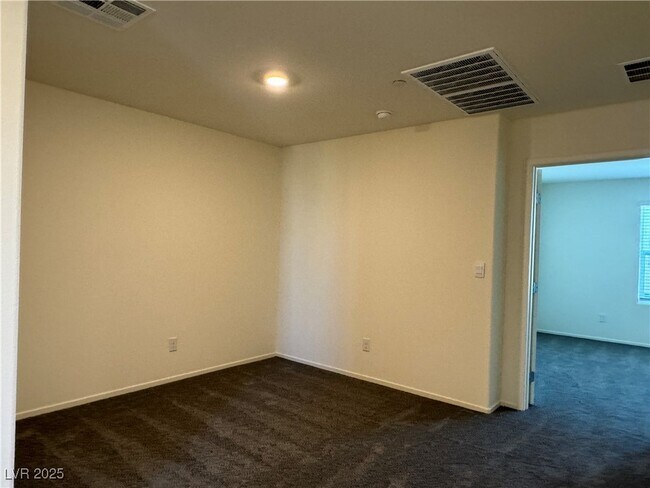 Building Photo - 9917 Marigold Hls St