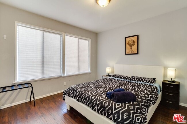 Building Photo - 6659 Amigo Ave