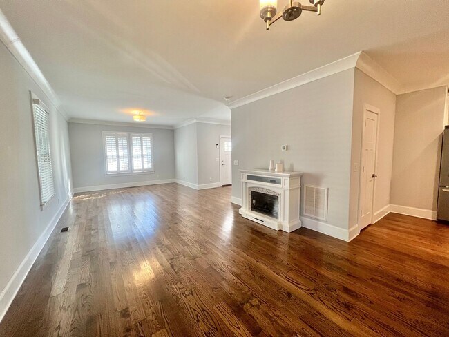 Building Photo - Exceptional 3BD, 2.5BA Downtown Raleigh House with Large Fenced Backyard