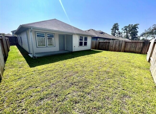 Building Photo - 14220 Fern Meadows Dr