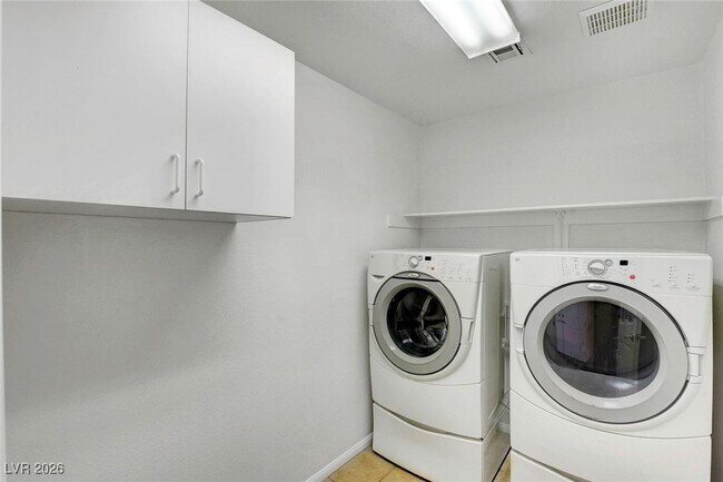 Building Photo - 3432 Yellow Cove Ln