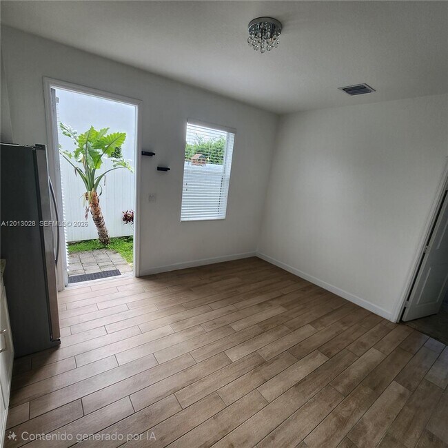 Building Photo - 13245 SW 271st Ter