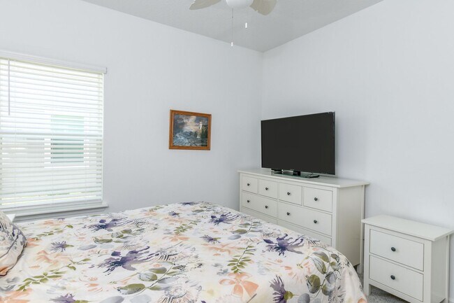 Building Photo - Beautiful 2 Bedroom, 2 Bathroom Home in St. Augustine Lakes