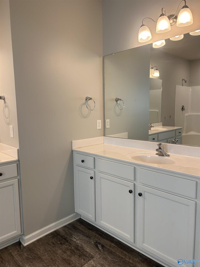 Building Photo - 6525 Moon Crest Ln NW