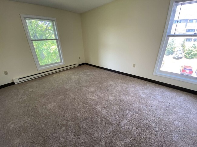 Building Photo - 133 Eastern Ave