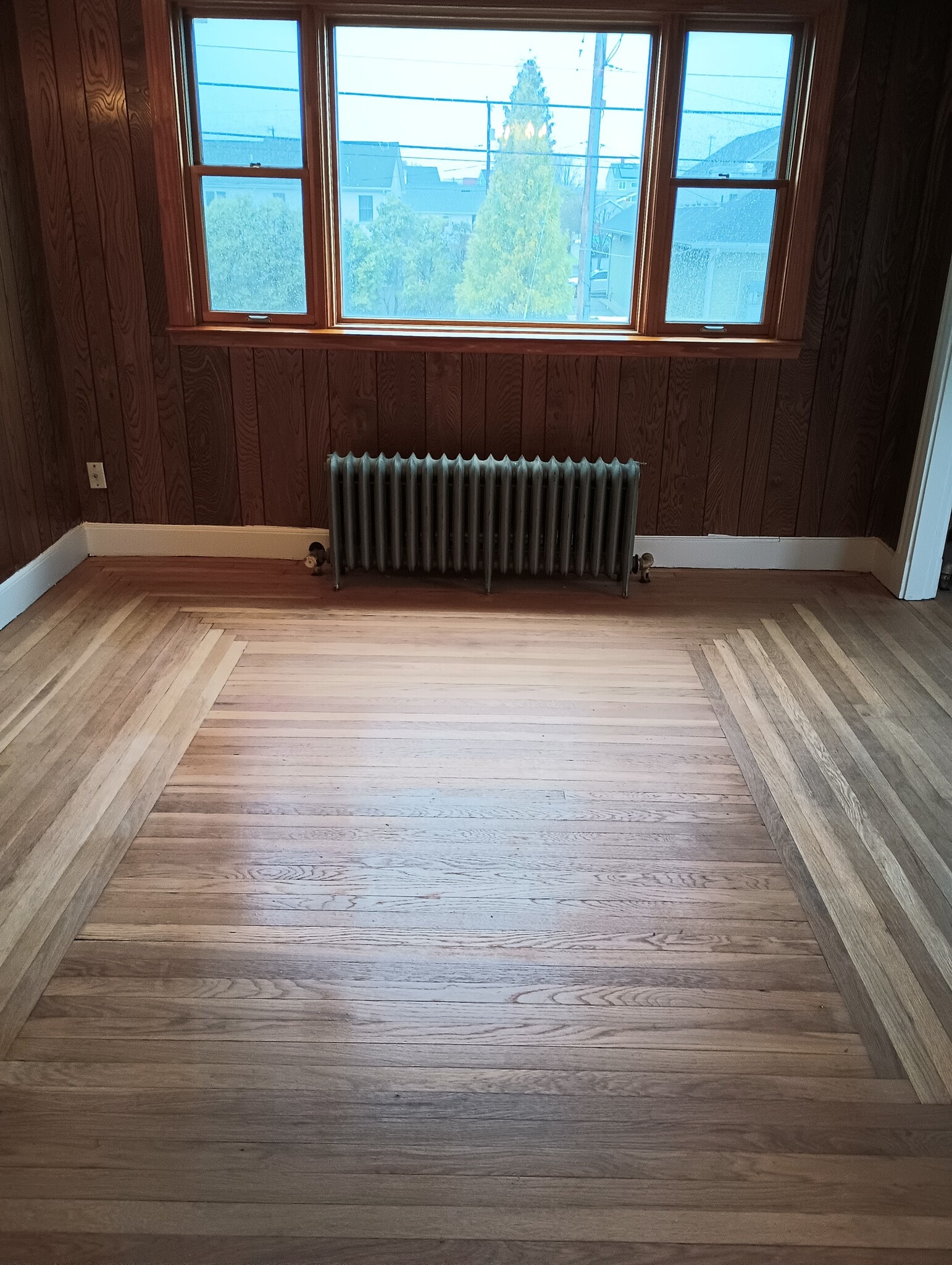 Livingroom - 139 Sigourney St