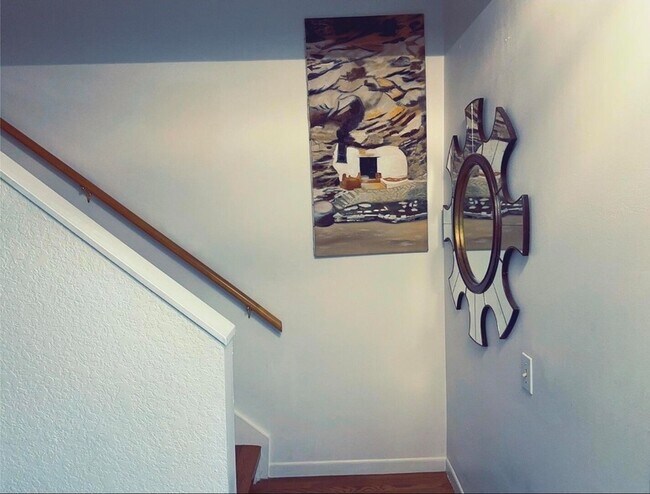 Building Photo - 9417 S Ocean Dr