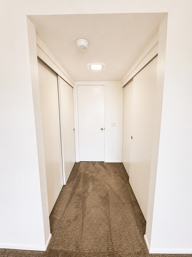 Building Photo - Del Ciervo Apartments