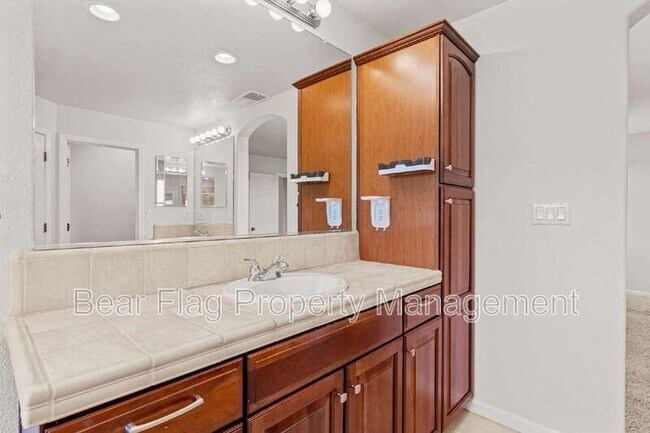 Building Photo - 3729 Archetto Dr