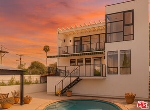 Building Photo - 2287 Glendale Blvd