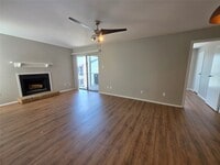 Building Photo - 18519 Egret Bay Blvd