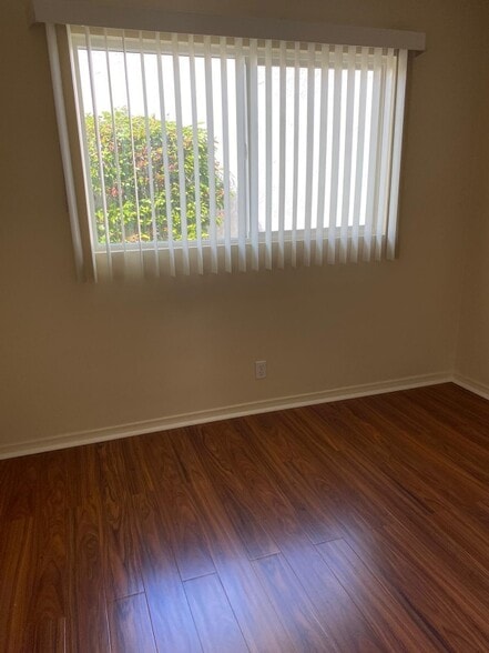 Building Photo - 9242 Telegraph Rd