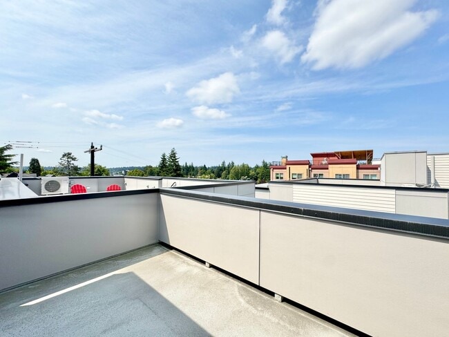 Building Photo - New Modern Townhome in North Seattle – Rar...