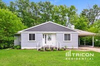 Building Photo - 5406 Utah Ave N