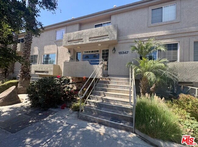 Building Photo - 18347 Saticoy St