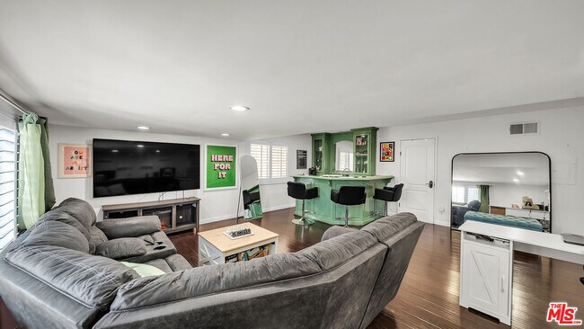 Building Photo - 22736 Cavalier St