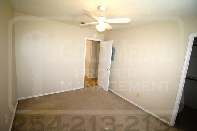 Building Photo - 1708 Windward Dr