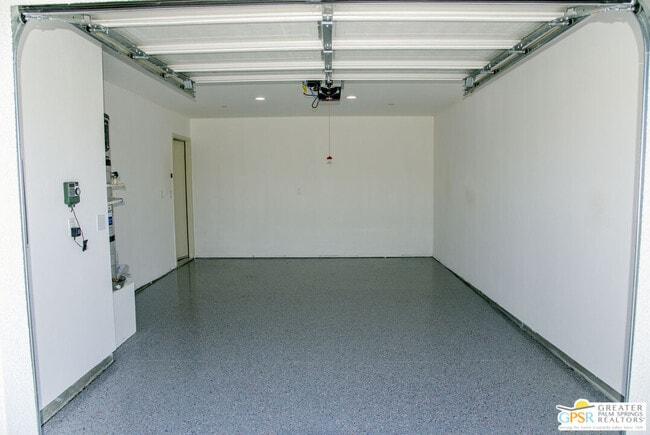 Building Photo - 13680 Cuyamaca Dr