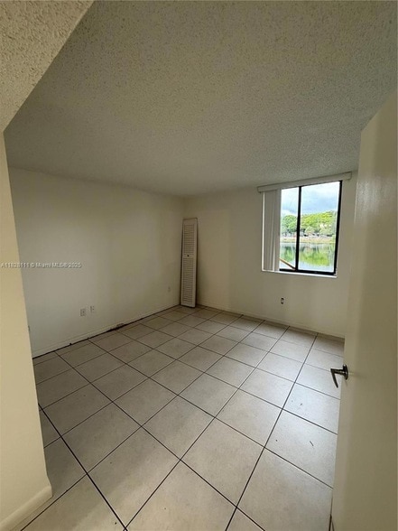 Building Photo - 8335 SW 152nd Ave
