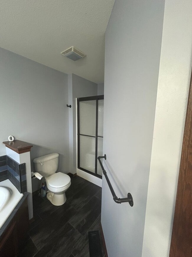 Building Photo - 2918 N Emerson St