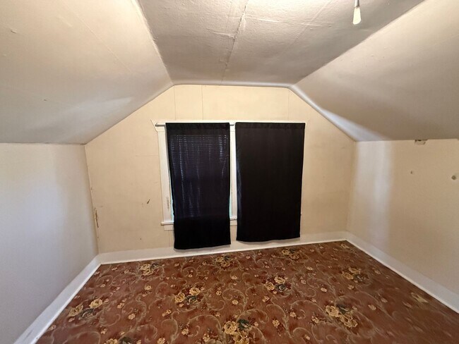 Building Photo - Charming 1.5-Story Victorian Home | 3 Bed ...