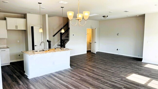 Building Photo - 4001 Kidd Pl